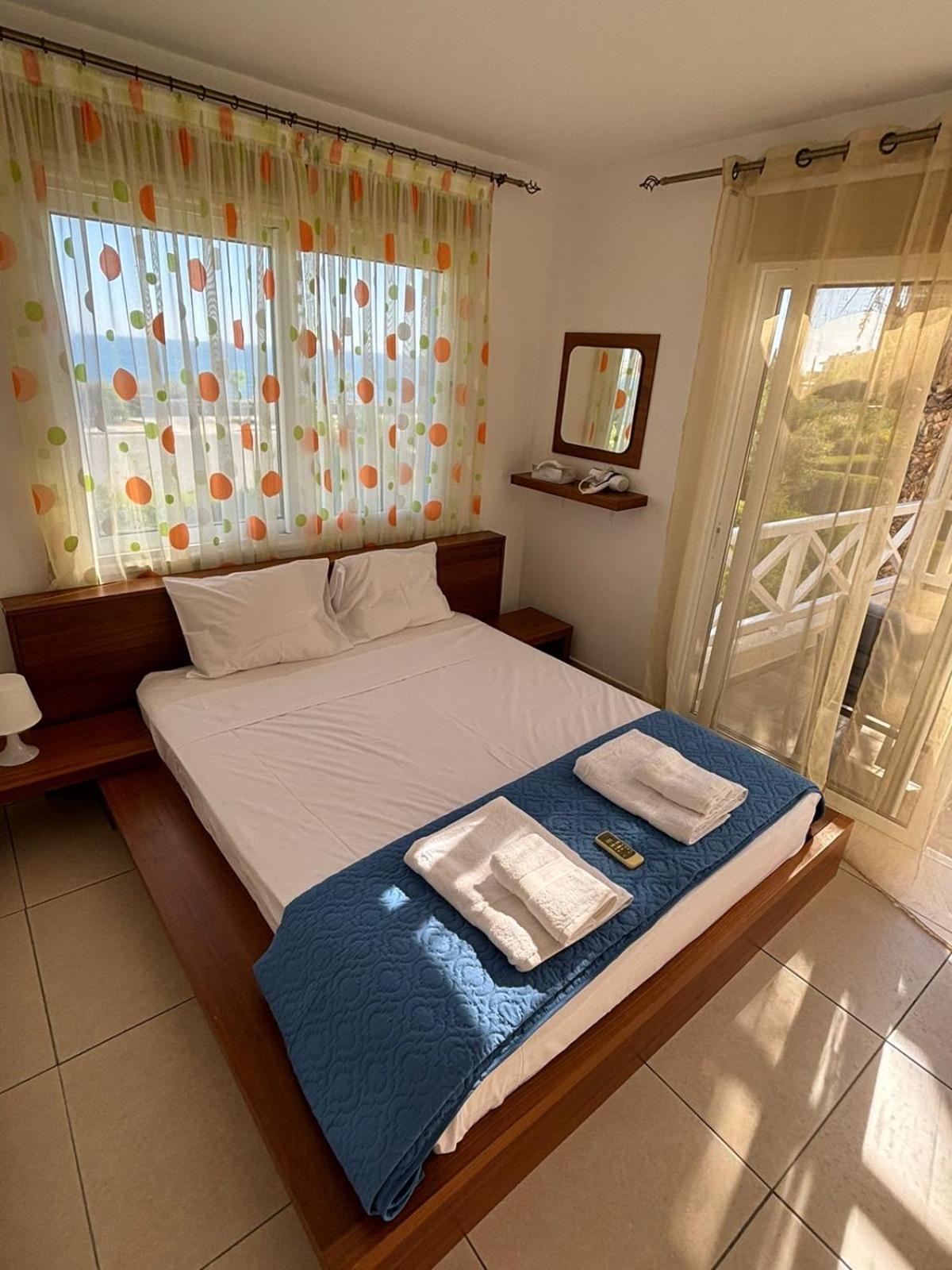 Appartement Horizon Bliss At Coral Bay à Peyia Extérieur photo