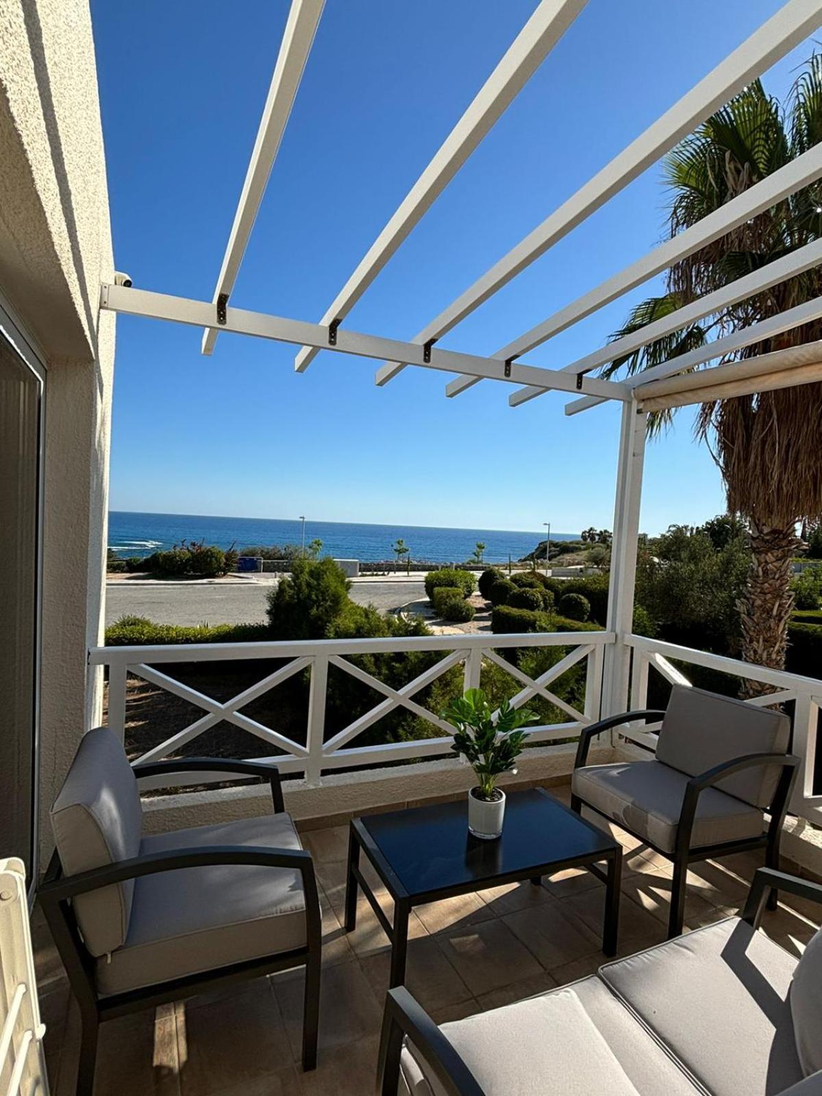 Appartement Horizon Bliss At Coral Bay à Peyia Extérieur photo